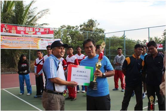 Turnamen Tenis Dies Natalis Unib :  Diknas B Juara I, Universitas Jambi Juara II