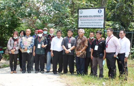 BI dan Pers Gorontalo Kunjungi Tempat Pengolahan Sampah Unib