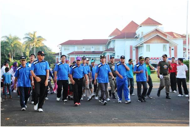 Meriah, Jalan Santai Dies Natalis ke 31 Unib