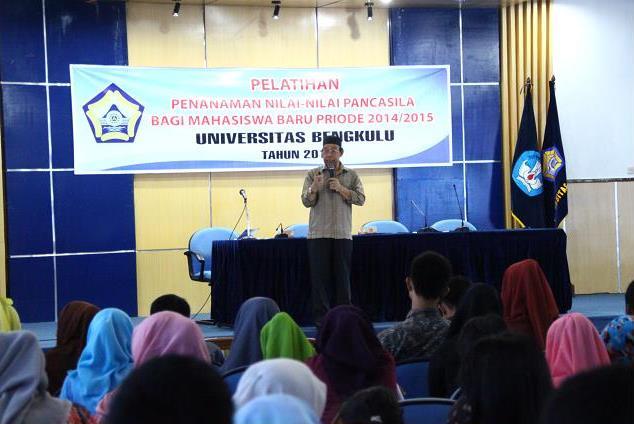 Mahasiswa Baru Unib Diberi Pelatihan Penanaman Nilai-nilai Pancasila