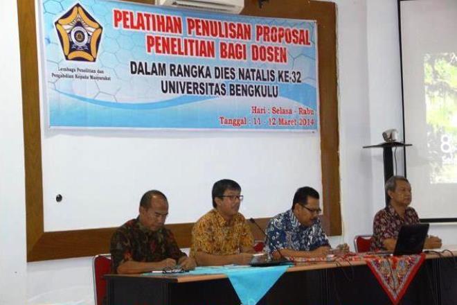 LPPM Gelar Pelatihan Penulisan Proposal Penelitian