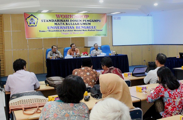 LPMPP Gelar Workshop Standarisasi Kompetensi Dosen MKU