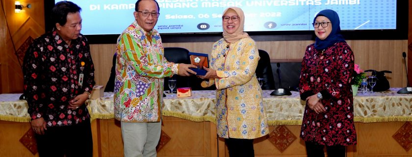 Rektor UNJA Apresiasi Lecturer Mobility UNIB