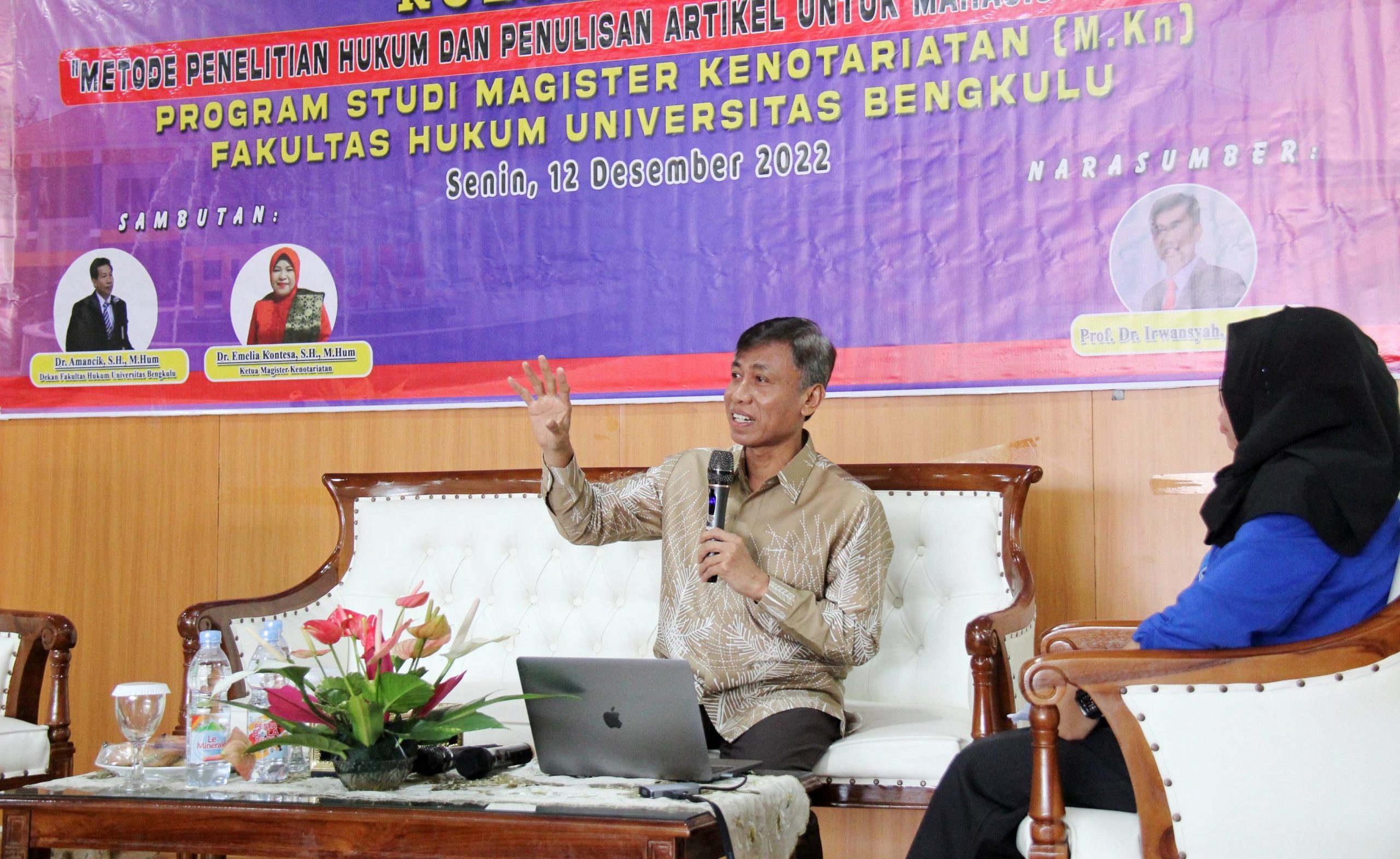 Magister Kenotariatan UNIB Gelar Kuliah Umum Metode Penelitian Hukum ...