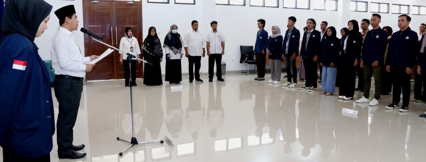 Pelantikan Pengurus UKM, Candra Irawan : Ayo Dorong Capaian IKU Universitas