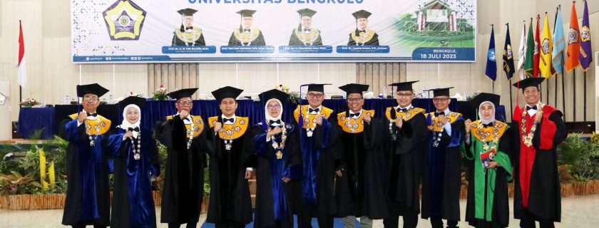 Pengukuhan 4 Guru Besar, Rektor : Komitmen untuk Keunggulan Akademik Berkelanjutan