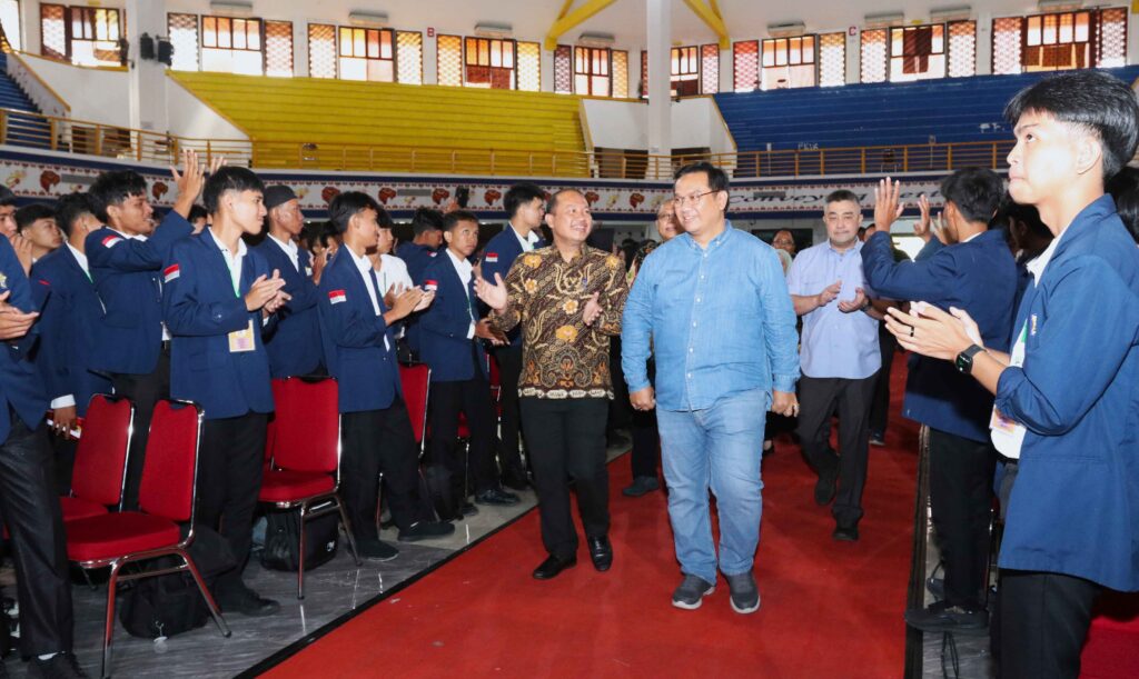 SAMBA Faperta Hadirkan Pimpinan Ombudsman RI dan Wakil Dirut Pertamina Patra Niaga