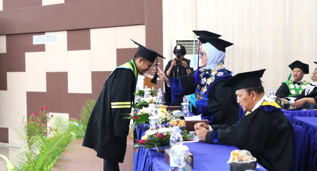 Wisuda Ketiga Tahun 2025, Unib Tambah 1.534 Lulusan