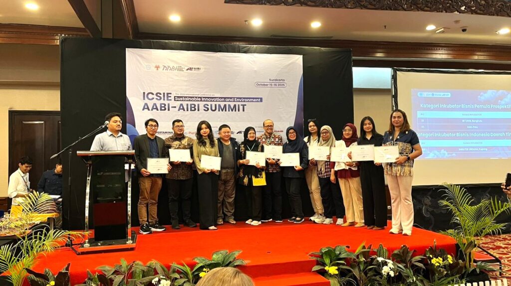 Inkubator Bisnis Teknologi Unib Raih Penghargaan di AABI & AIBI Summit 2025