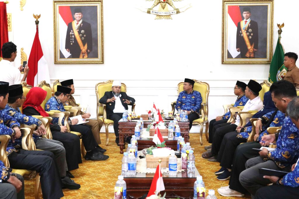 Pimpinan Unib Audiensi dengan Gubernur Bengkulu, Bahas Kolaborasi di Berbagai Bidang Strategis