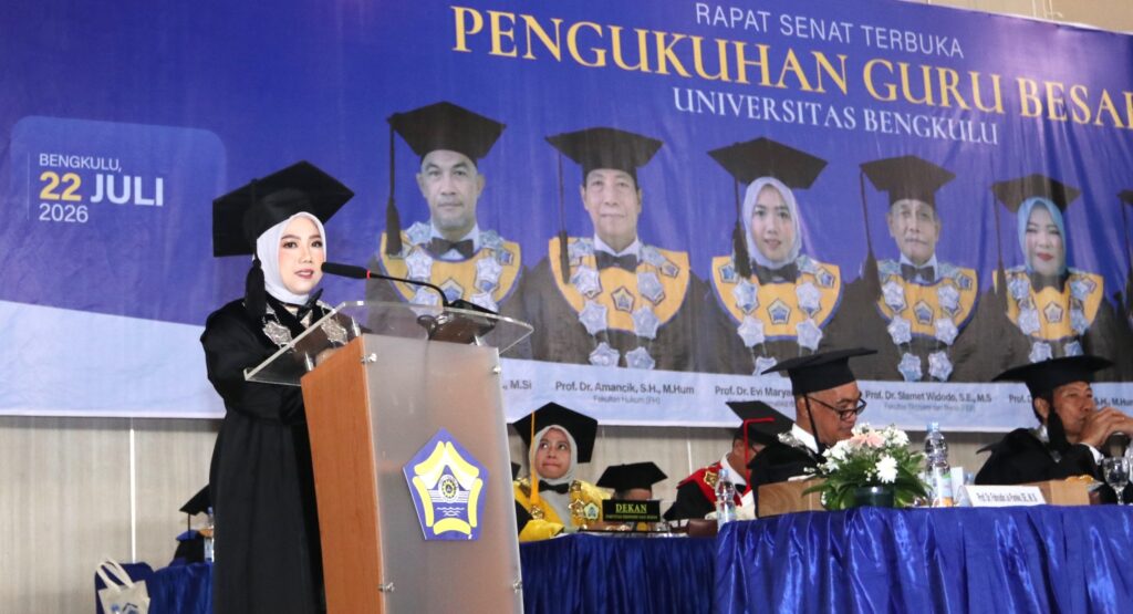 Guru Besar Unib Mengungkap Peran Mineral dari Seni Prasejarah hingga Teknologi Lingkungan